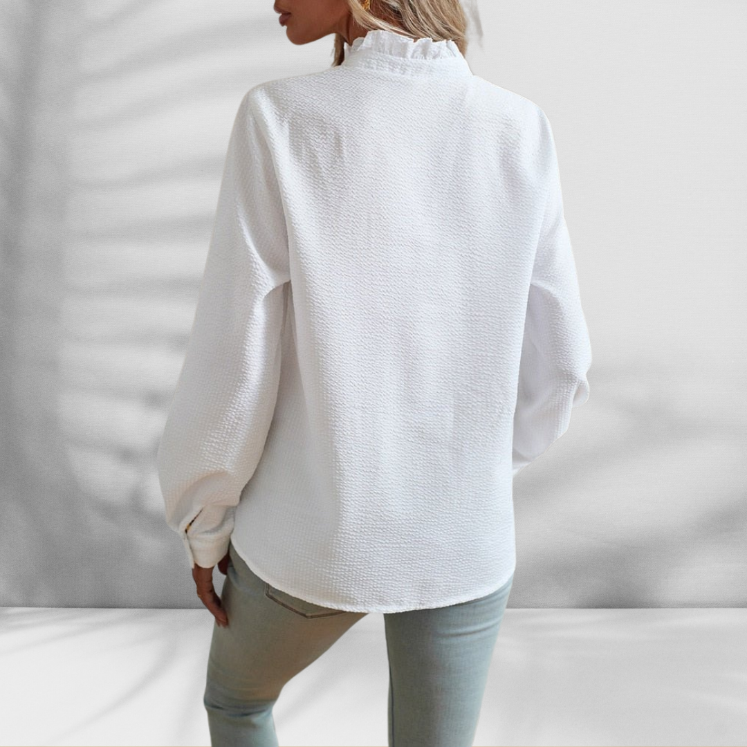 ROMEE | LIGHT BLOUSE WITH RUFFLE DETAILS