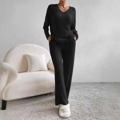 RENEE | ELEGANT RIBBED KNIT LOUNGE SET