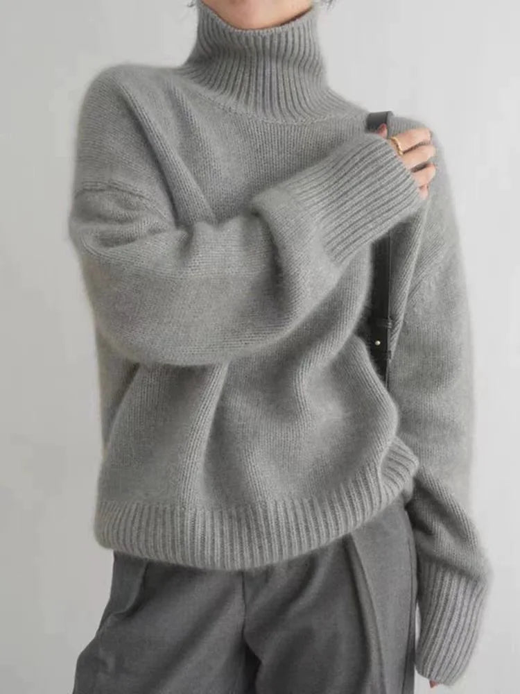ISABELLA | CASHMERE TURTLENECK SWEATER