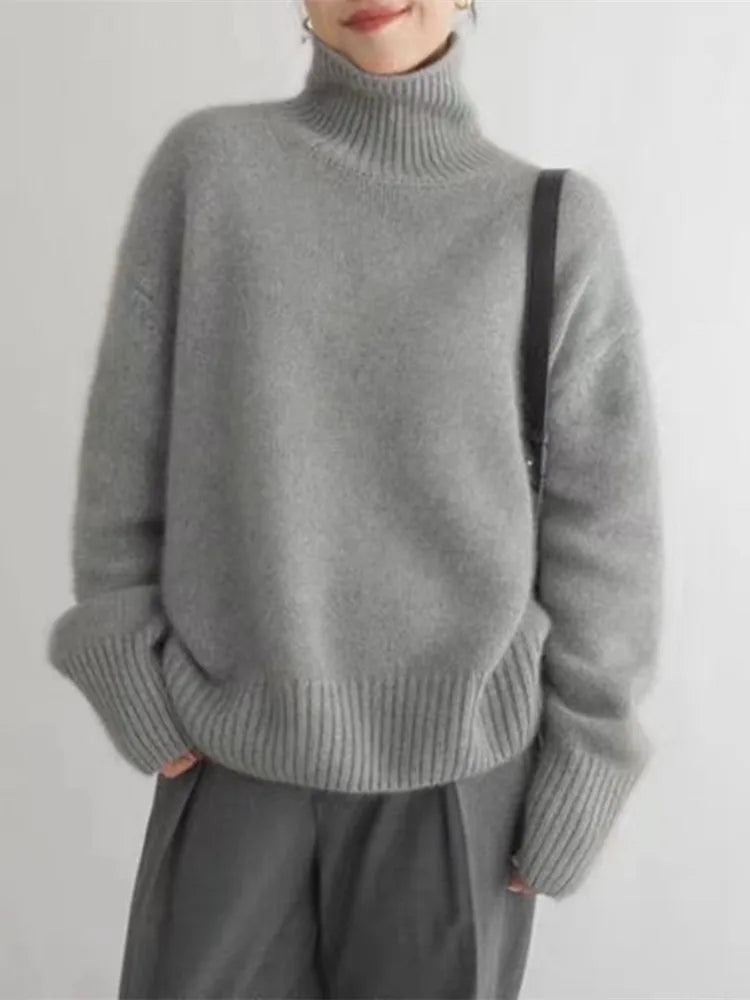 ISABELLA | CASHMERE TURTLENECK SWEATER