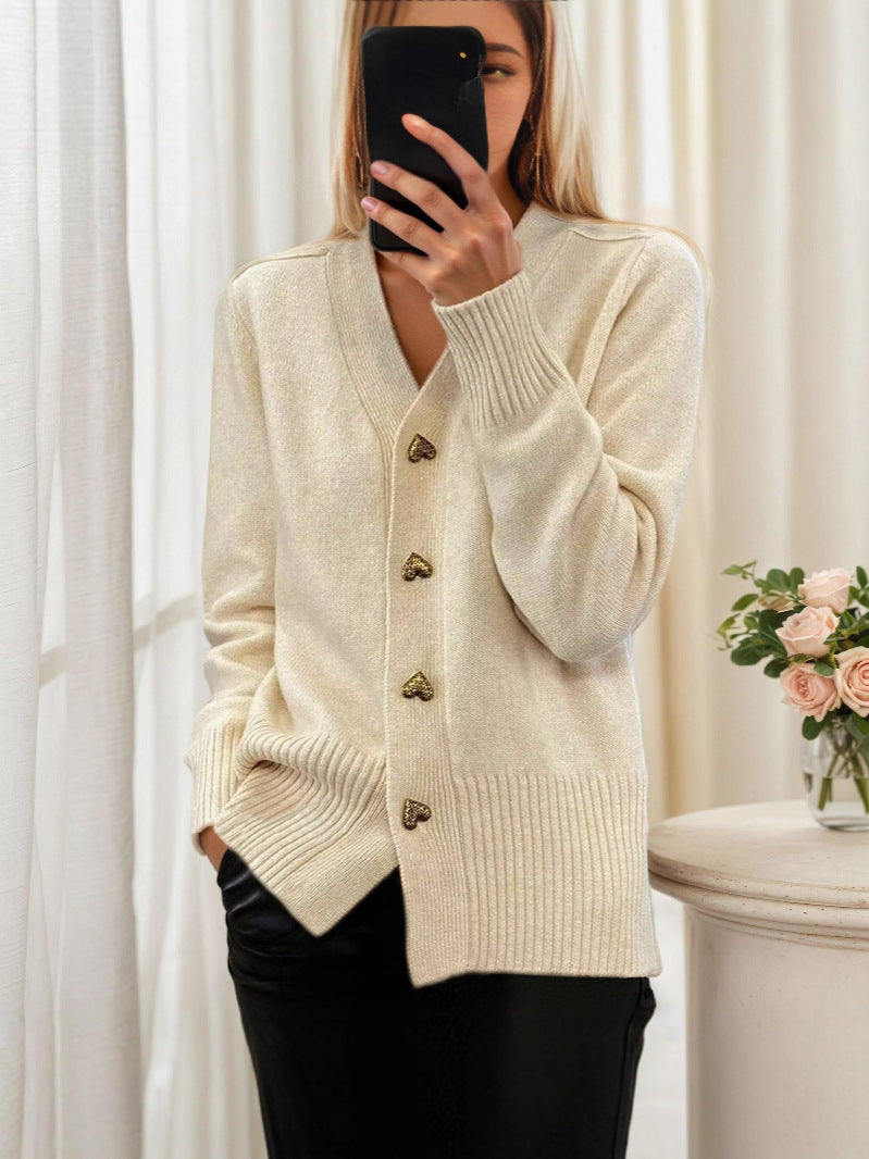ADELE | HEART BUTTON CARDIGAN
