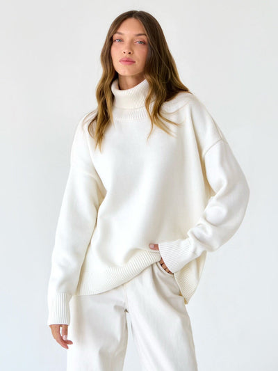 EVY | TURTLENECK SWEATER