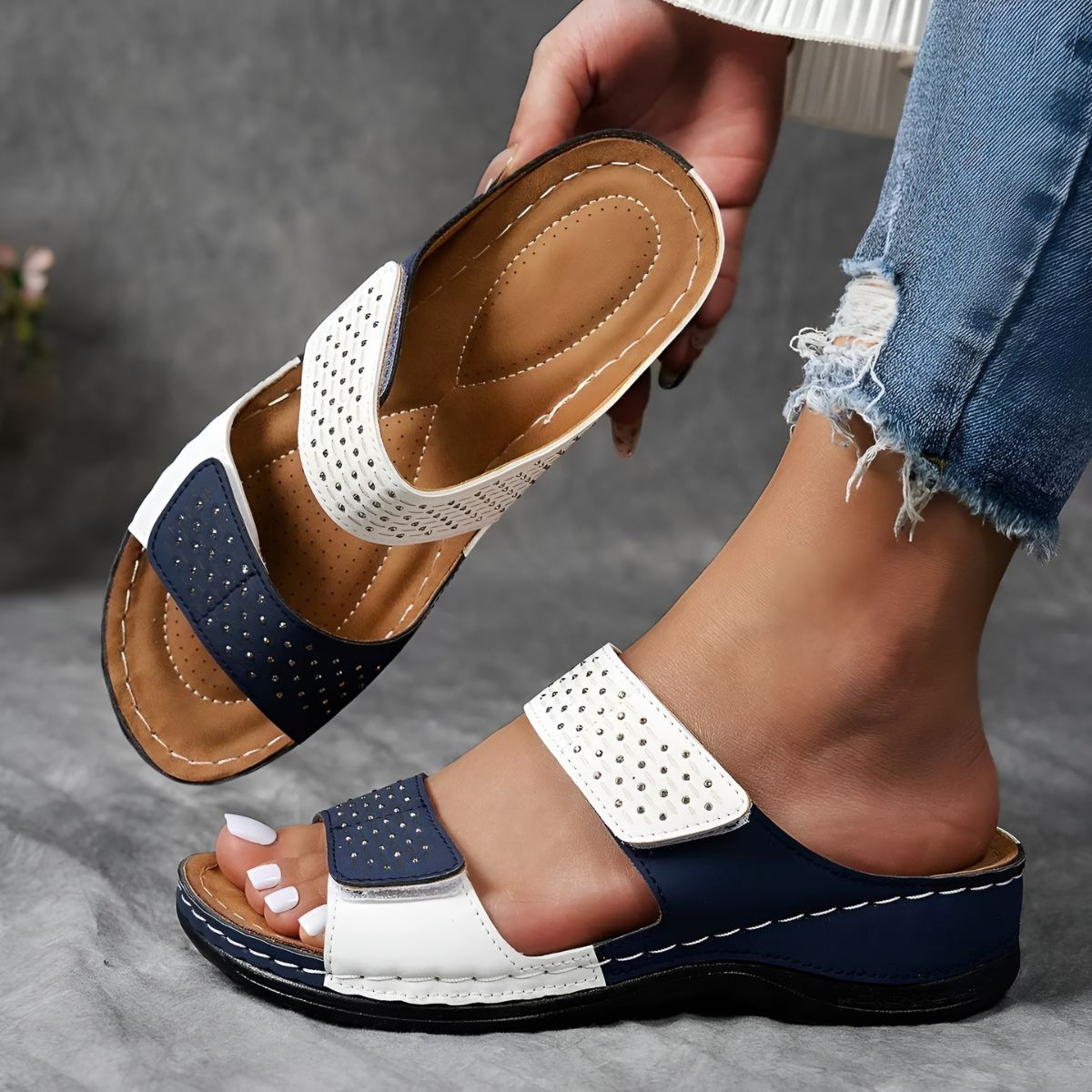 THÉODORA | ORTHOPEDIC SANDALS