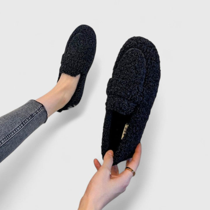 SOLENNE | ELEGANT SLIPPERS