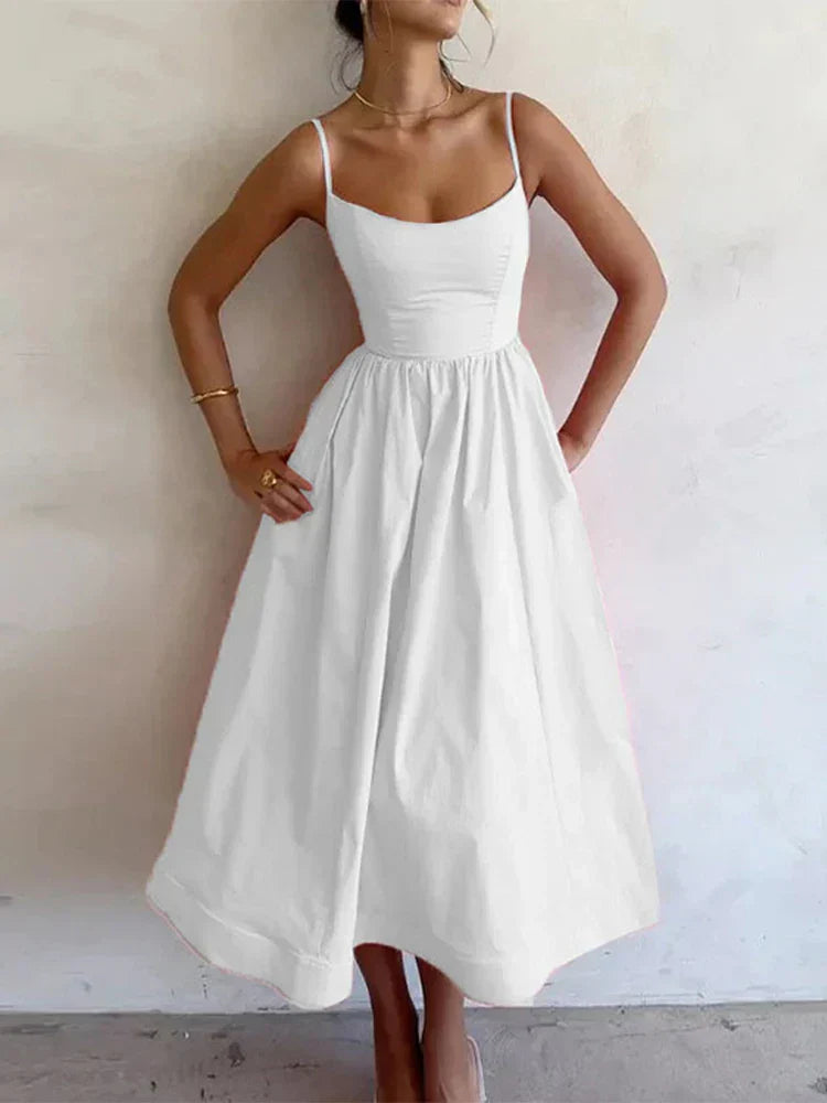 AVEN | ELEGANT STRAPPY DRESS WITH CREW NECKLINE